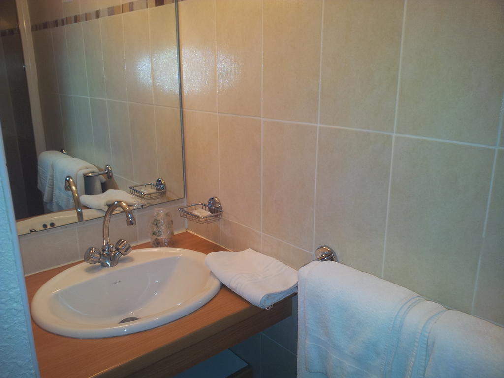 Hotel "U Nebbiu" Oletta  Pokój zdjęcie